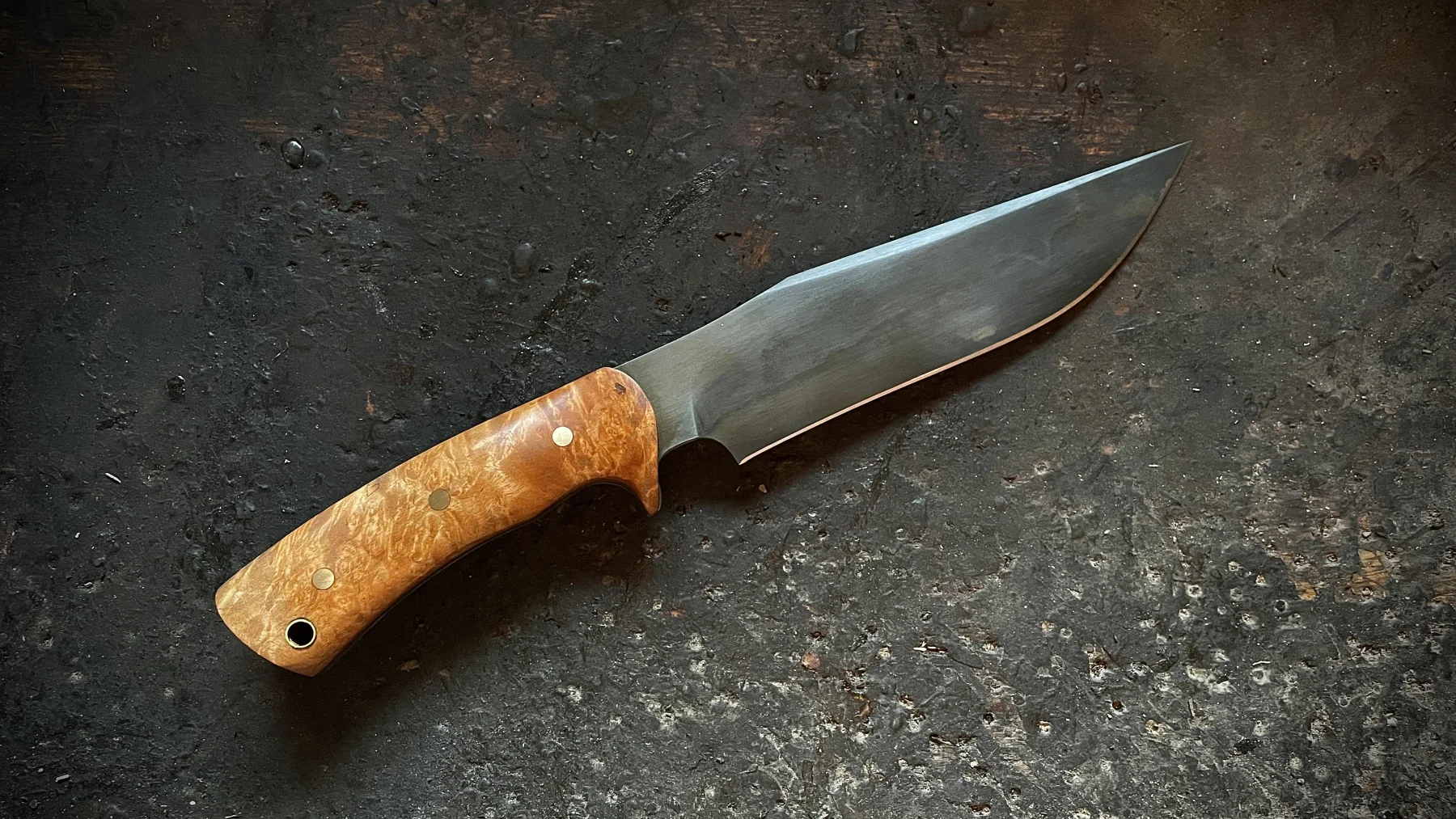 Buffalo handmade knife model by Dark Blades